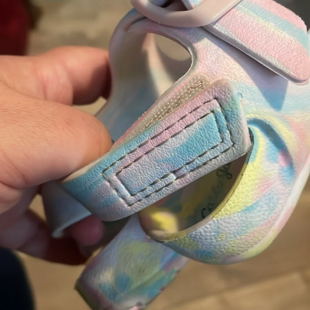 Cat and jack beach sandals marbled Colorful Kids baby size 5